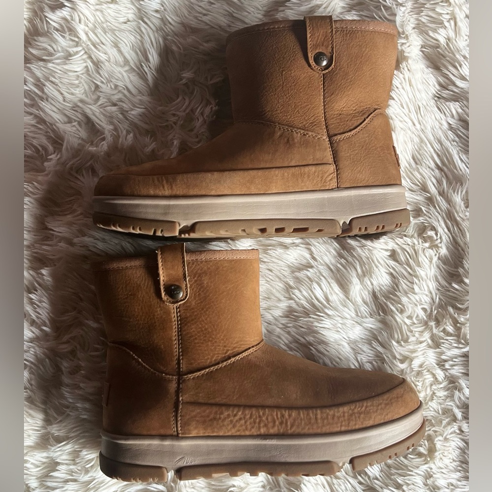 Ugg Mini snow boots with lug sole